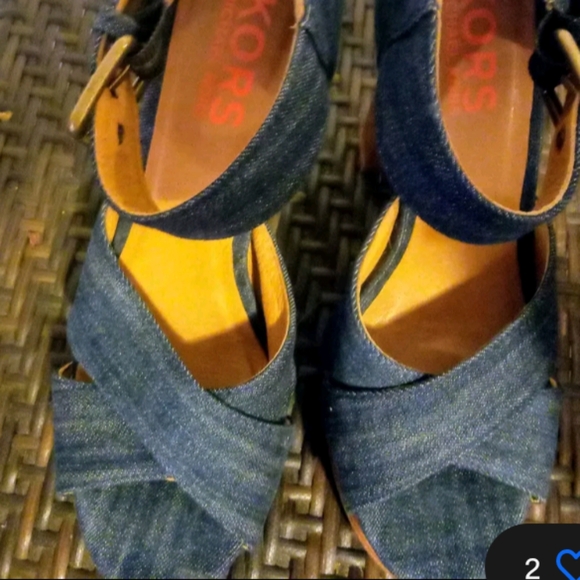 Michael Kors denim heels - Picture 2 of 9